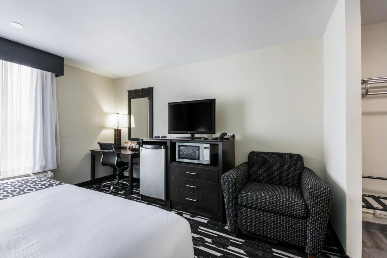 Days Inn By Wyndham Oklahoma City Bricktown Eksteriør billede