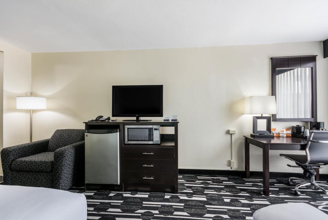 Days Inn By Wyndham Oklahoma City Bricktown Eksteriør billede